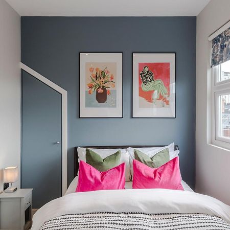 Stunning 3 Bed Duplex Apartment In The Heart Of West Hampstead 런던 외부 사진