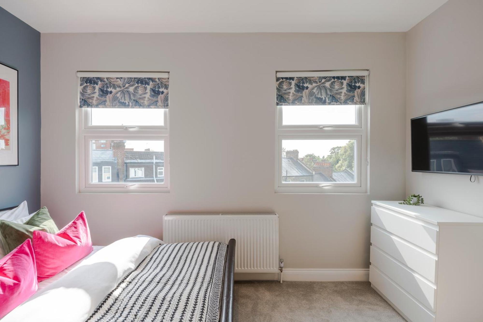 Stunning 3 Bed Duplex Apartment In The Heart Of West Hampstead 런던 외부 사진